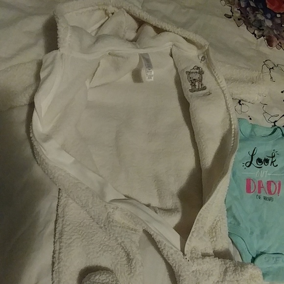 Baby 1st christmas bodysuit NB onesie - Picture 3 of 5